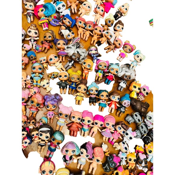 Large Lot of over 120 LOL DOLLS preloved - Picture 7 of 11